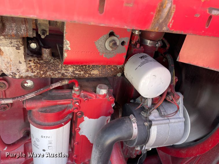 image for item ID9536 1998 Case IH 2388  combine