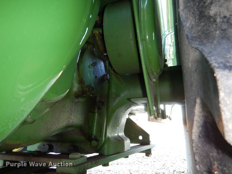 image for item IH9041 1951 John Deere AR  tractor