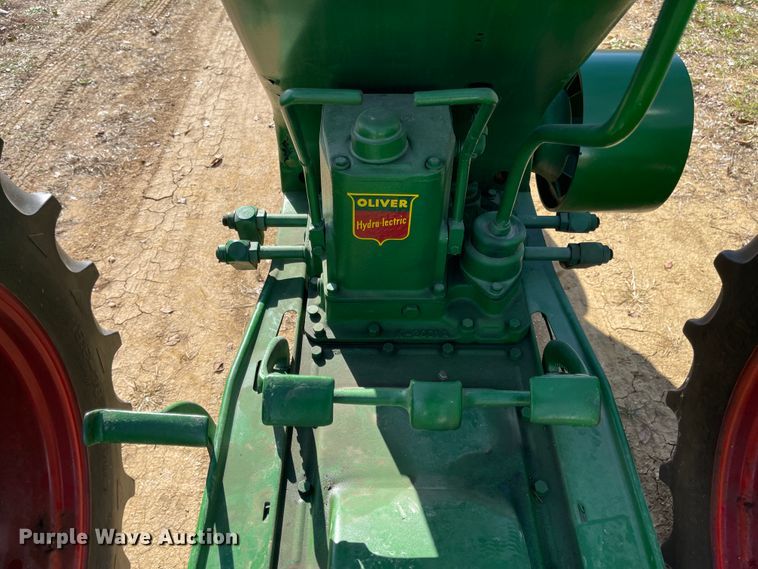 image for item IK9681 1951 Oliver 88 Row Crop  tractor