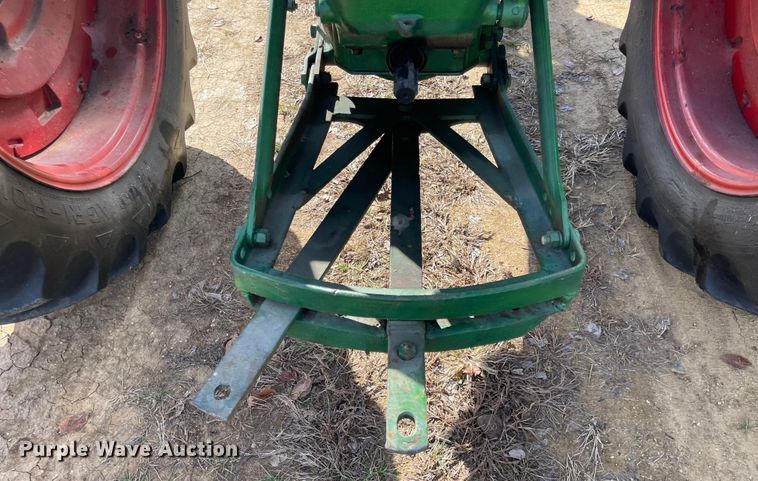 image for item IK9681 1951 Oliver 88 Row Crop  tractor