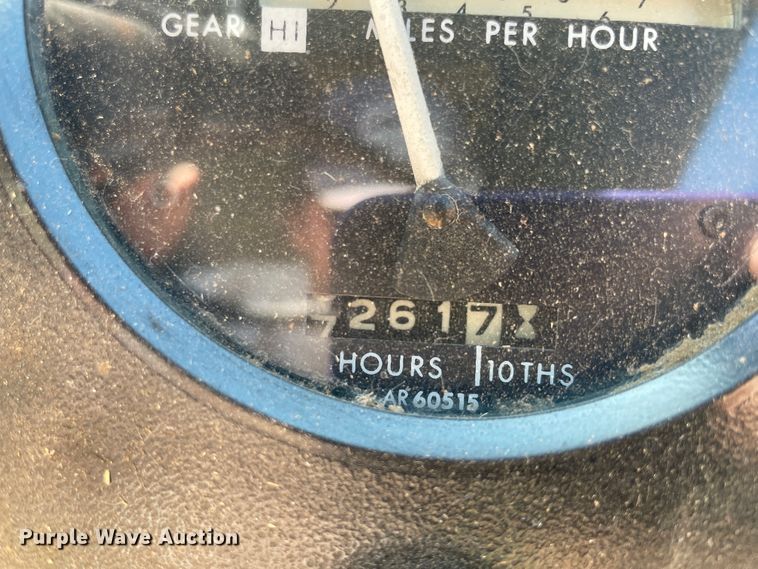 image for item IX9503 1979 John Deere 4240  tractor