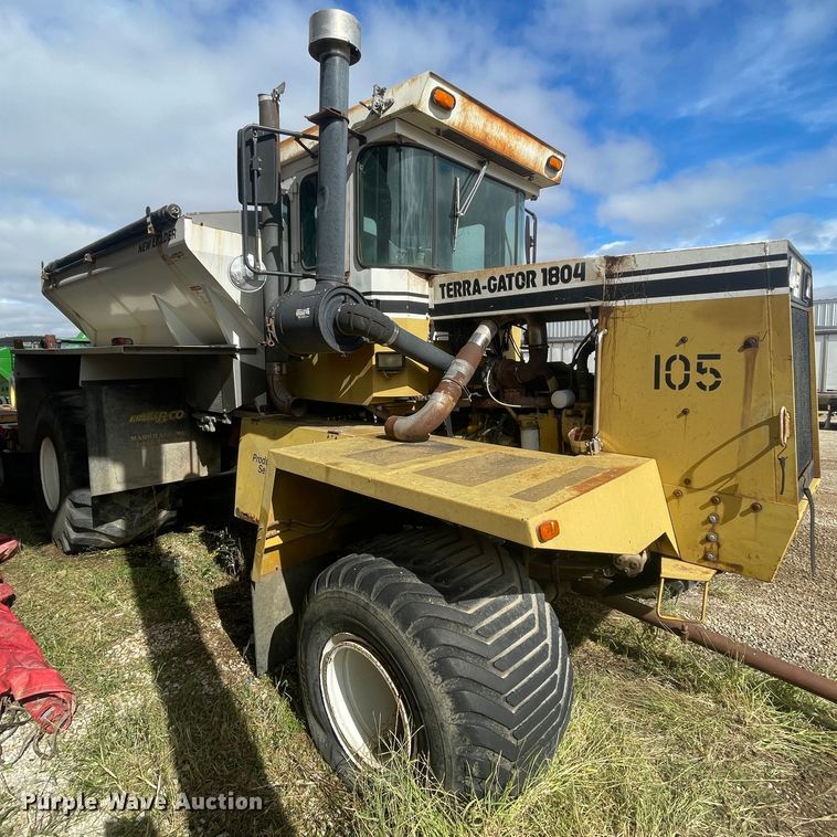 image for item IX9509 Ag-Chem Terra-Gator 1804  spreader