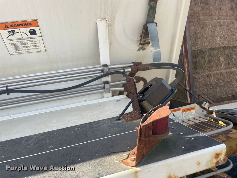 image for item IX9509 Ag-Chem Terra-Gator 1804  spreader