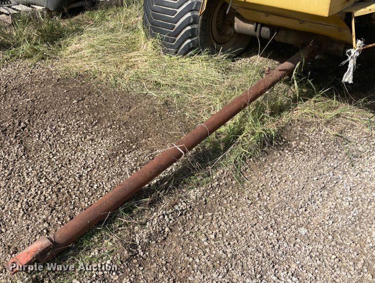 image for item IX9509 Ag-Chem Terra-Gator 1804  spreader