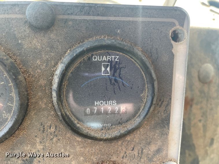 image for item IX9509 Ag-Chem Terra-Gator 1804  spreader