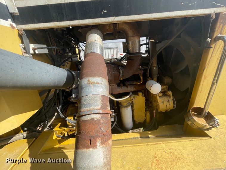 image for item IX9509 Ag-Chem Terra-Gator 1804  spreader