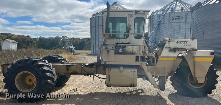 image for item IX9510 Mertz 3250  applicator cab and chassis