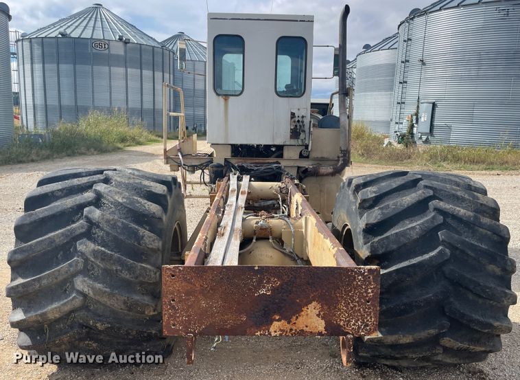 image for item IX9510 Mertz 3250  applicator cab and chassis