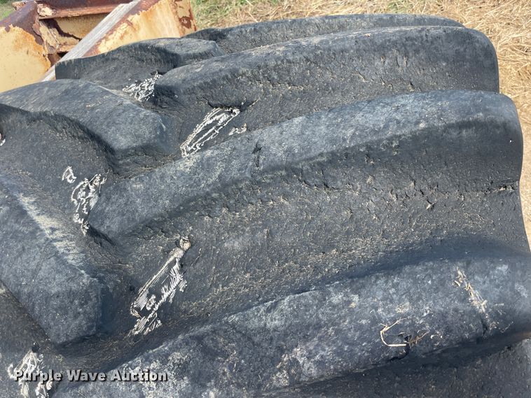 image for item IX9510 Mertz 3250  applicator cab and chassis