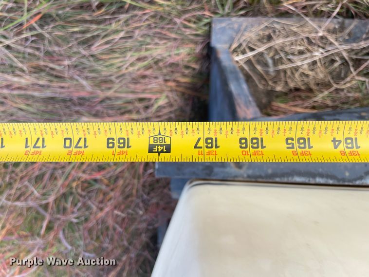 image for item IX9511 Tank