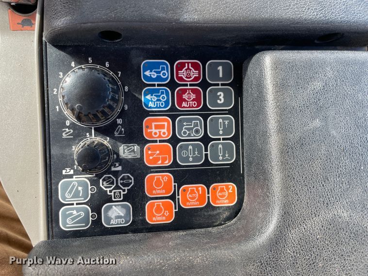 image for item IX9514 2014 Case IH Magnum 290  MFWD tractor