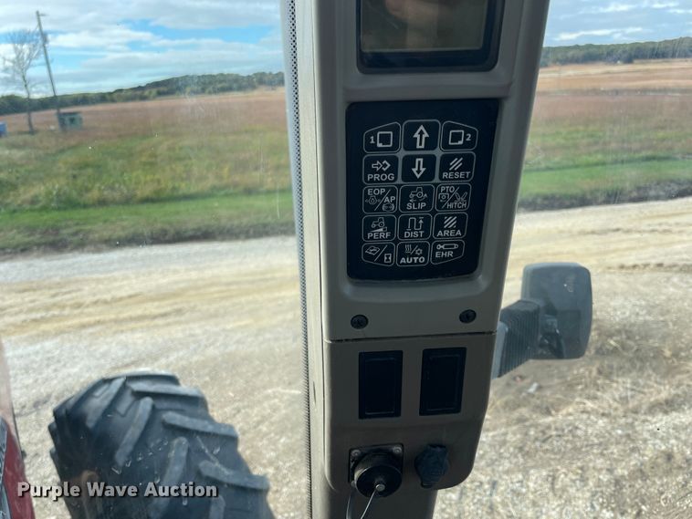 image for item IX9514 2014 Case IH Magnum 290  MFWD tractor