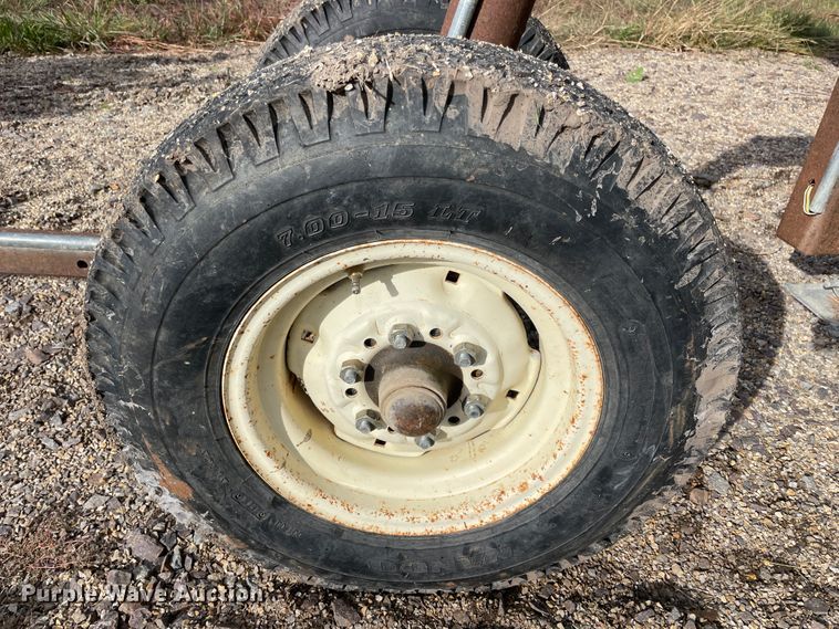 image for item IX9517 2011 John Deere 630F  flex head