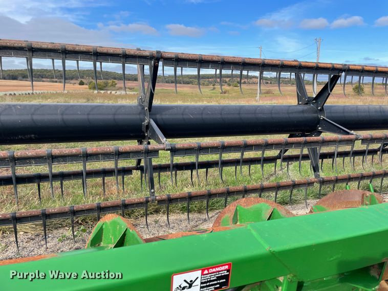 image for item IX9517 2011 John Deere 630F  flex head