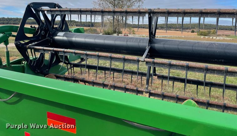 image for item IX9517 2011 John Deere 630F  flex head
