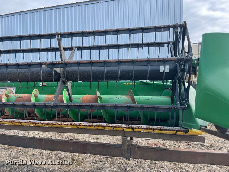 image for item IX9517 2011 John Deere 630F  flex head