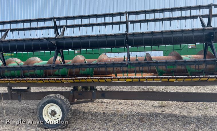 image for item IX9517 2011 John Deere 630F  flex head