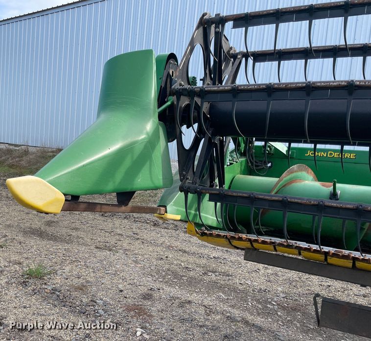 image for item IX9517 2011 John Deere 630F  flex head