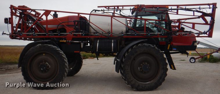 image for item JS9227 2008 Case IH Patriot SPX3320  sprayer