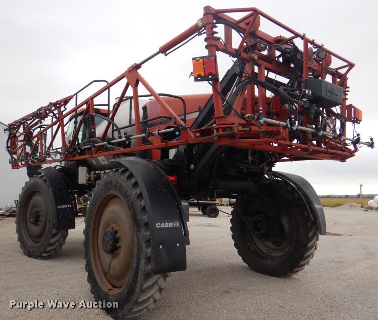 image for item JS9227 2008 Case IH Patriot SPX3320  sprayer