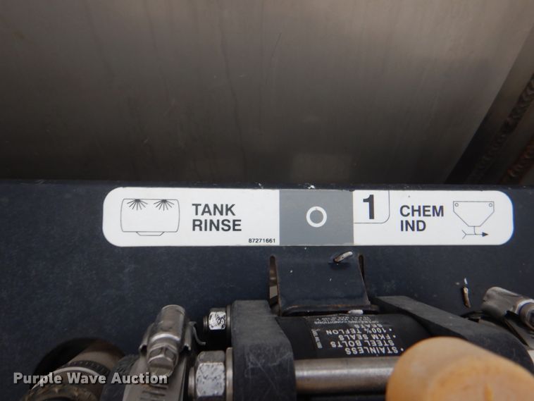 image for item JS9227 2008 Case IH Patriot SPX3320  sprayer