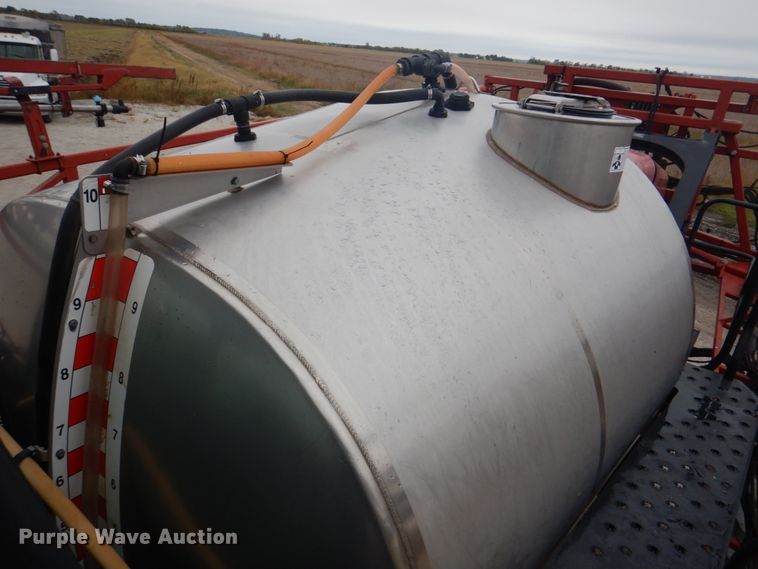 image for item JS9227 2008 Case IH Patriot SPX3320  sprayer