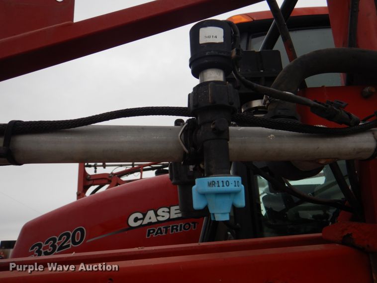 image for item JS9227 2008 Case IH Patriot SPX3320  sprayer