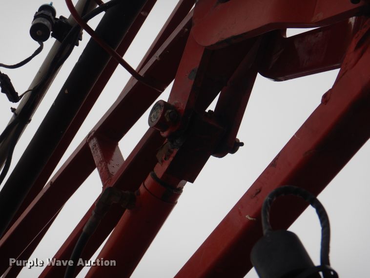 image for item JS9227 2008 Case IH Patriot SPX3320  sprayer