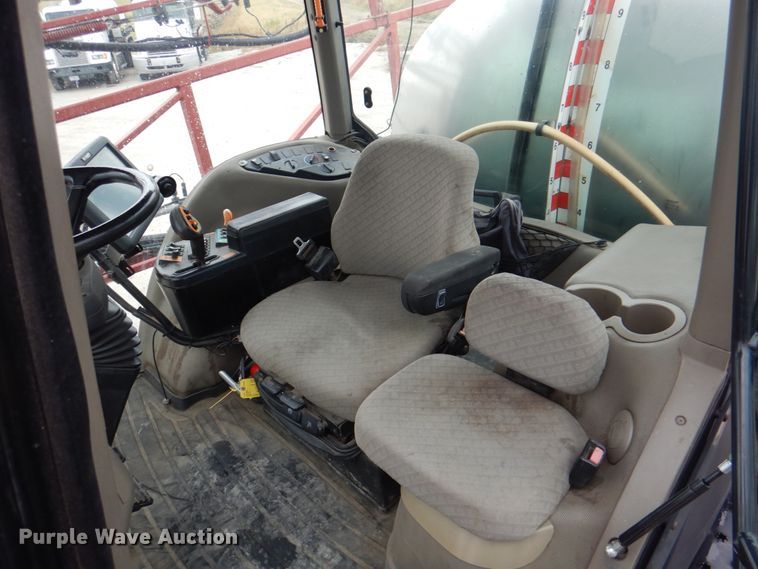 image for item JS9227 2008 Case IH Patriot SPX3320  sprayer