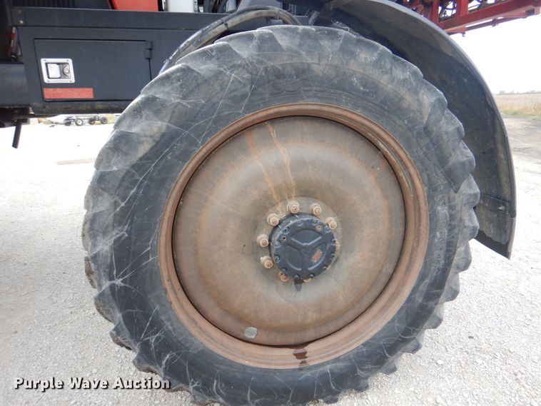 image for item JS9227 2008 Case IH Patriot SPX3320  sprayer