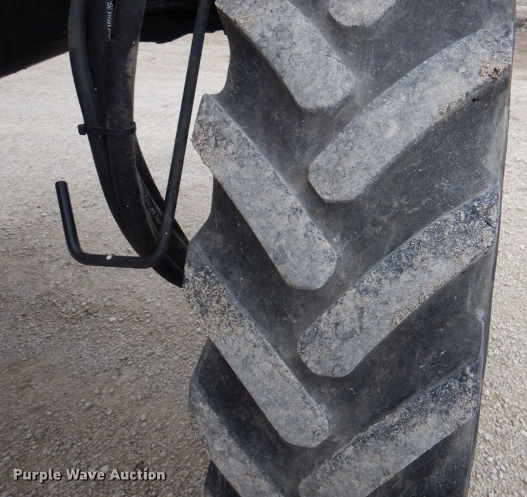 image for item JS9227 2008 Case IH Patriot SPX3320  sprayer