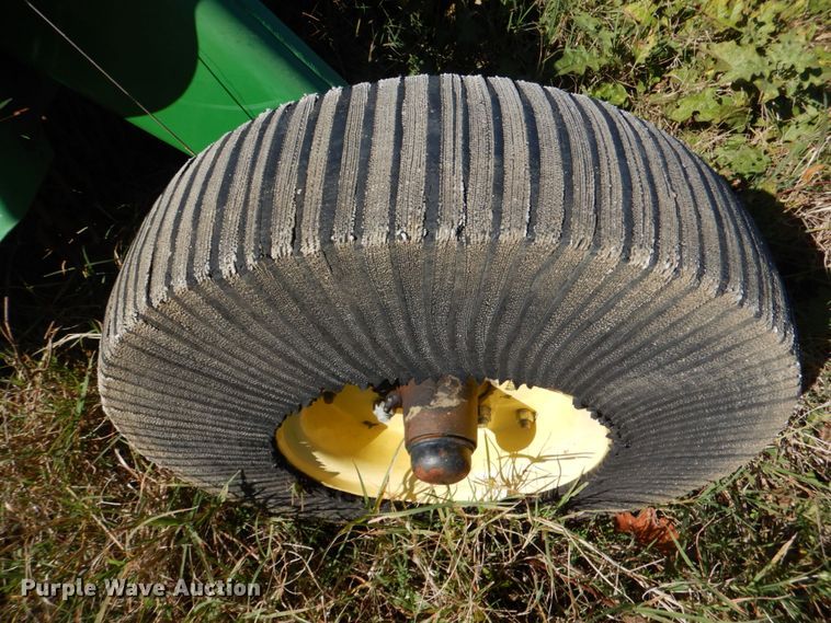 image for item JS9778 2013 John Deere HX10  rotary mower