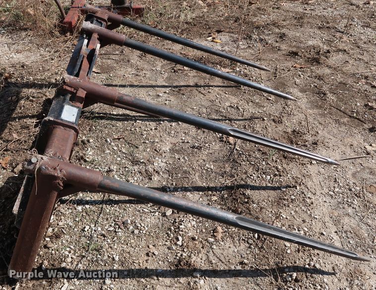 image for item JS9784 Bradco 16015  skid steer bale spear