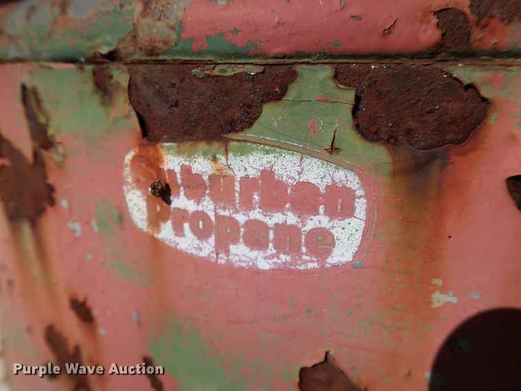 image for item JS9788 1952 BS&B S925  propane tank