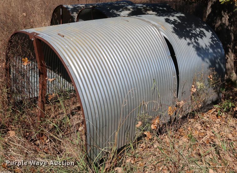 image for item JS9789 Port-A-Hut livestock shelters