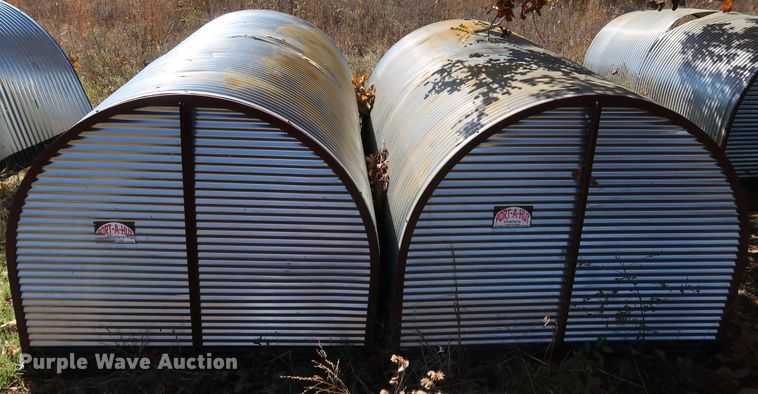 image for item JS9789 Port-A-Hut livestock shelters