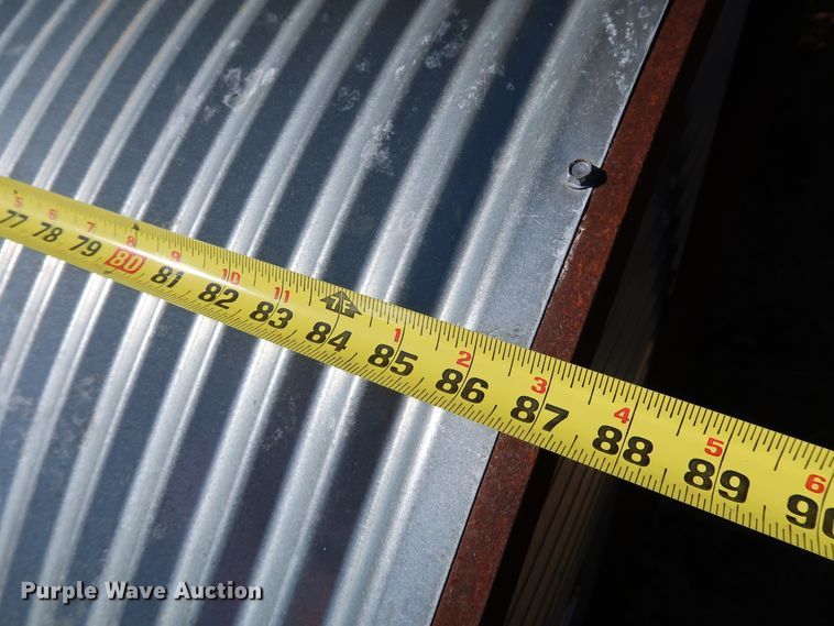 image for item JS9789 Port-A-Hut livestock shelters