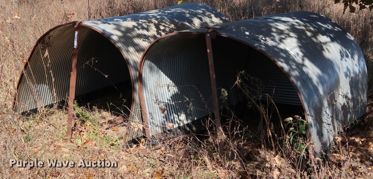 image for item JS9789 Port-A-Hut livestock shelters