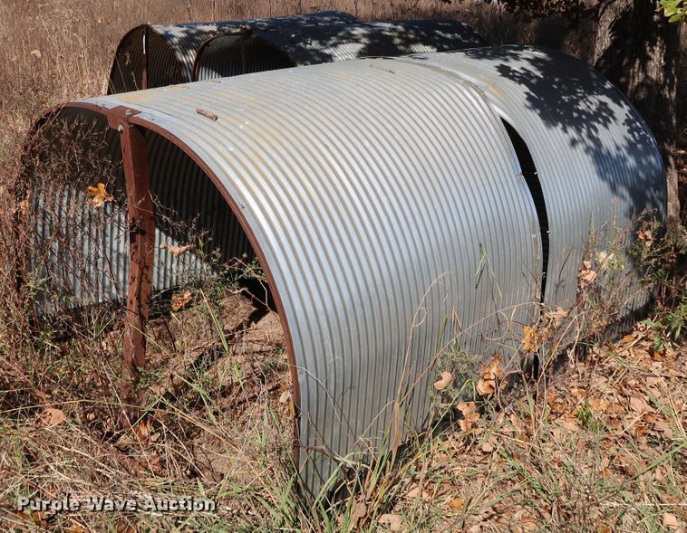 image for item JS9789 Port-A-Hut livestock shelters