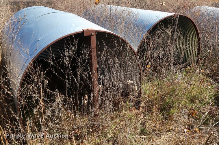 image for item JS9789 Port-A-Hut livestock shelters