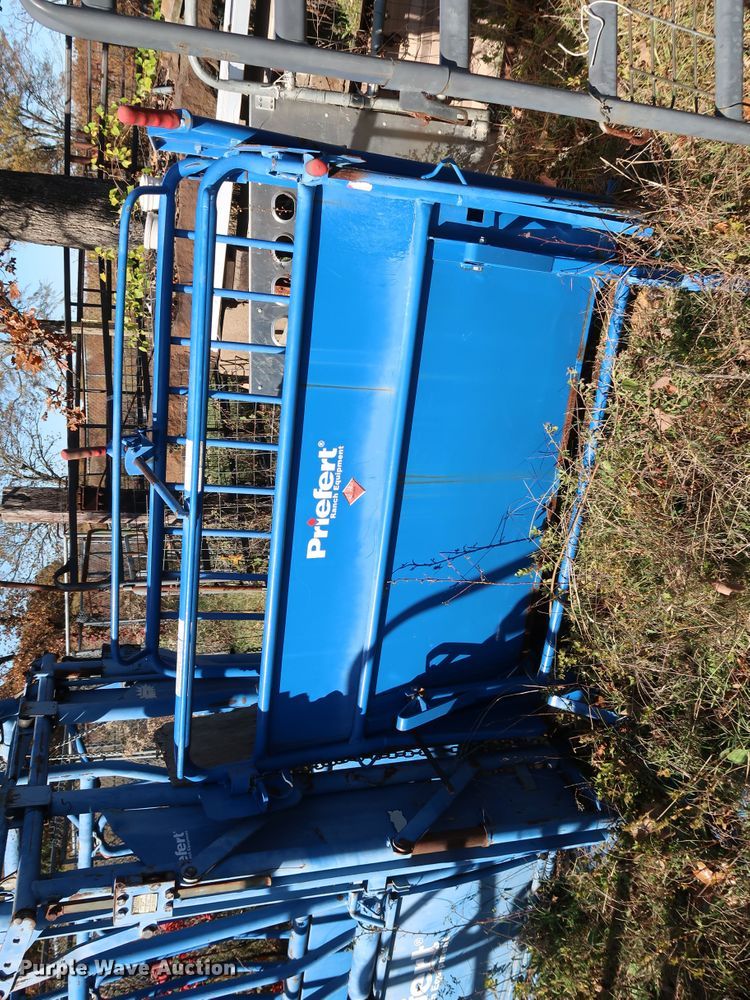 image for item JS9792 Livestock equipment