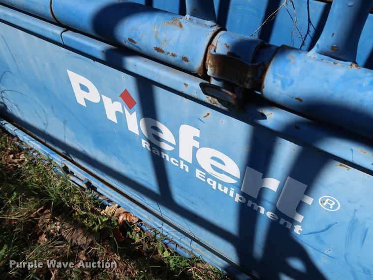 image for item JS9792 Livestock equipment