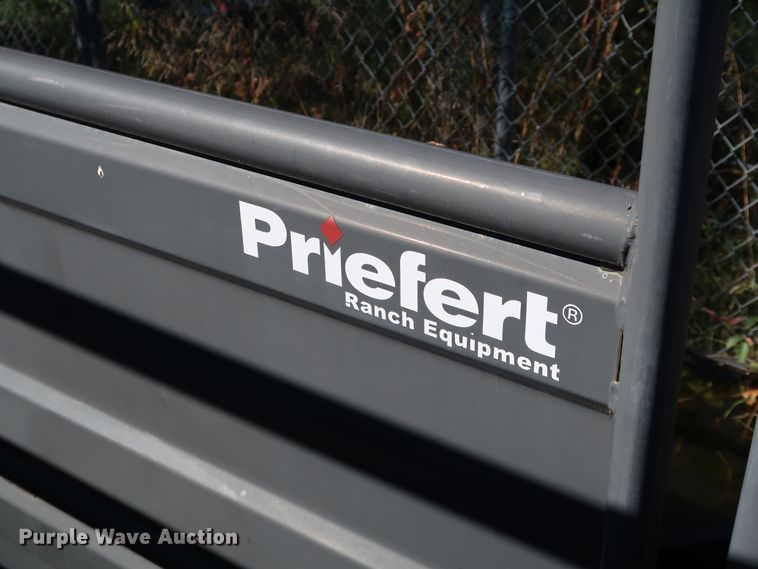 image for item JS9792 Livestock equipment