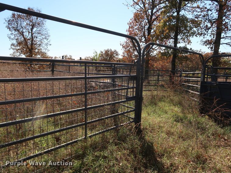 image for item JS9792 Livestock equipment