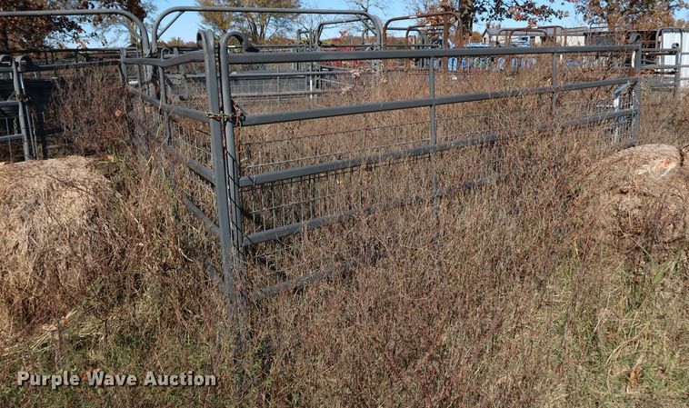 image for item JS9792 Livestock equipment