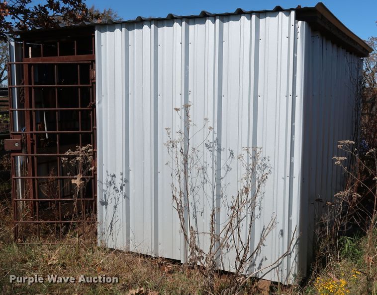 image for item JS9792 Livestock equipment