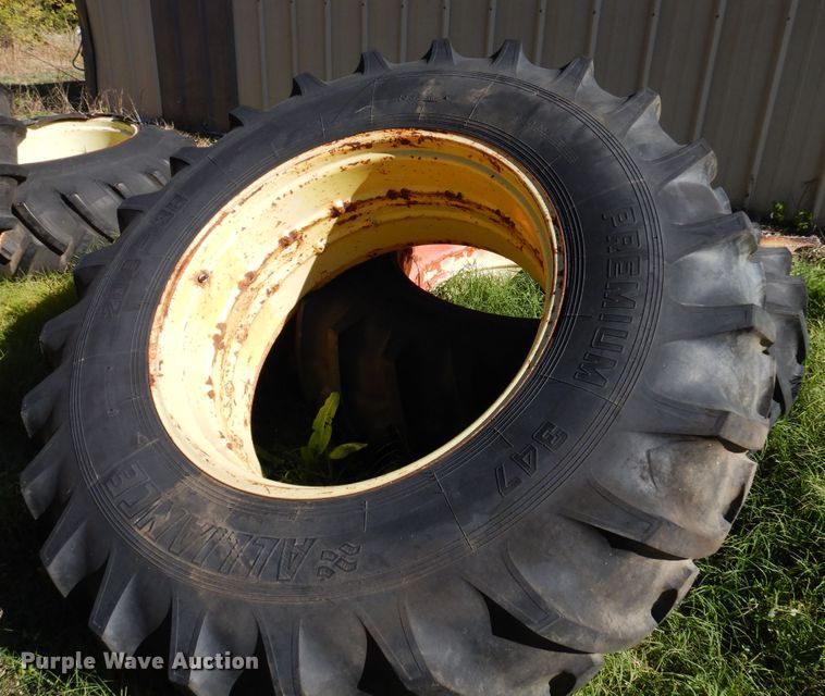 image for item JT9439 (4) tires and wheels