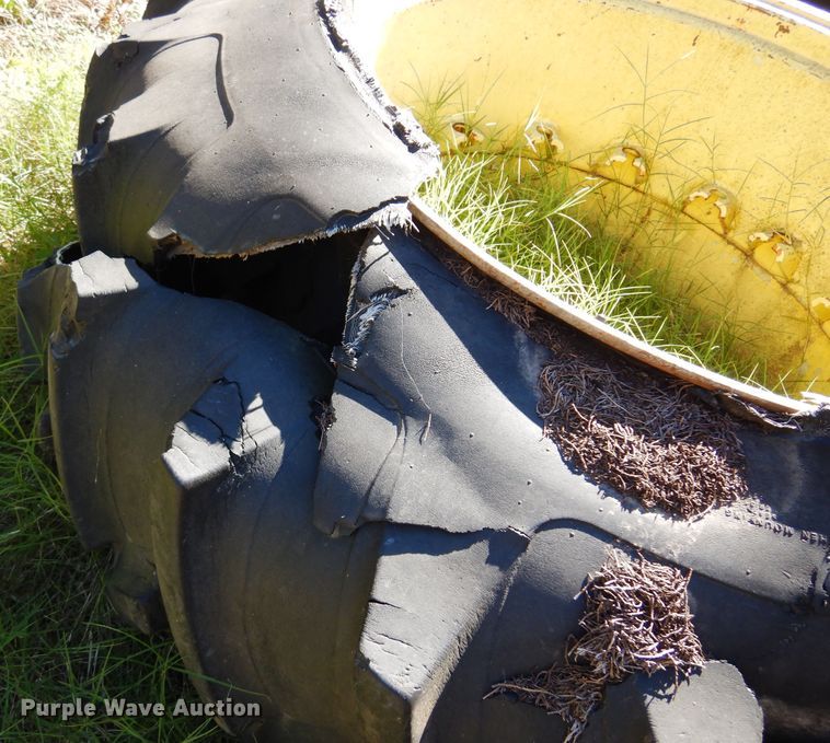 image for item JT9439 (4) tires and wheels