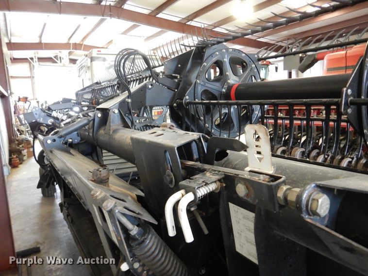 image for item JT9454 2007 Case IH 2062  flex draper head