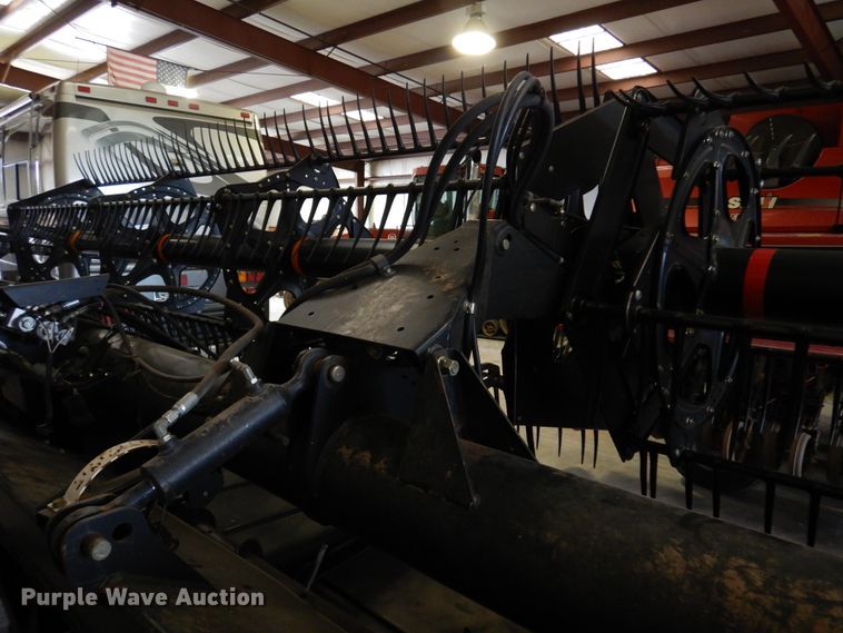 image for item JT9454 2007 Case IH 2062  flex draper head